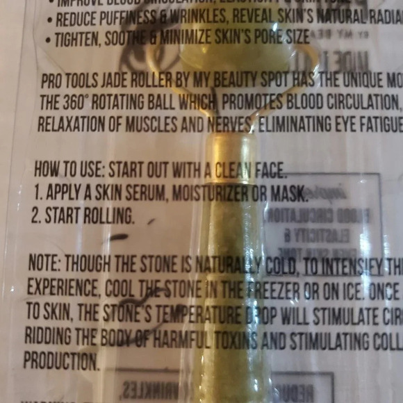 Authenic Jade Face Rollar for Tightening Skin - Picture 6 of 7